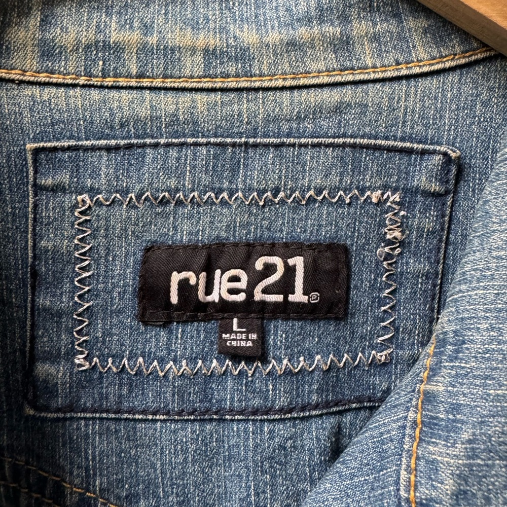Rue 21 | Distressed  Jean Jacket | Junior SZ L